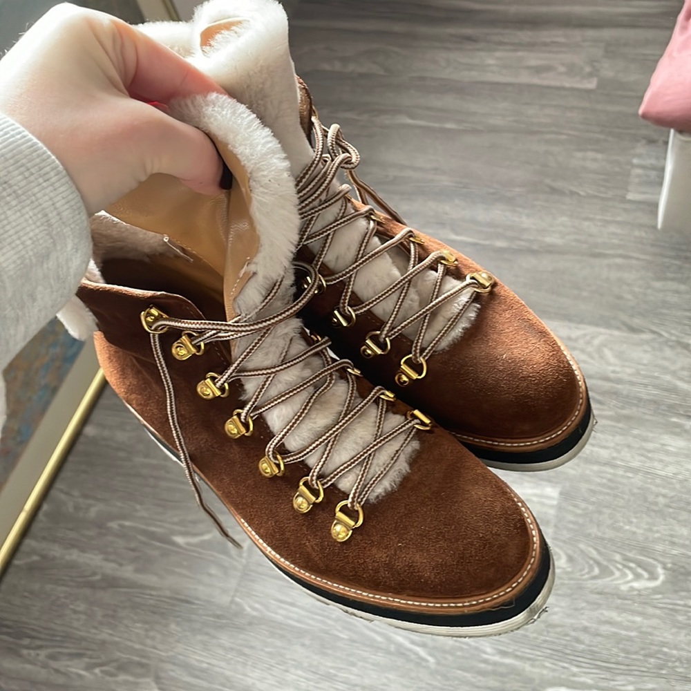 FUR WINTER BOOTS
